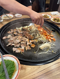 큰돌집 1