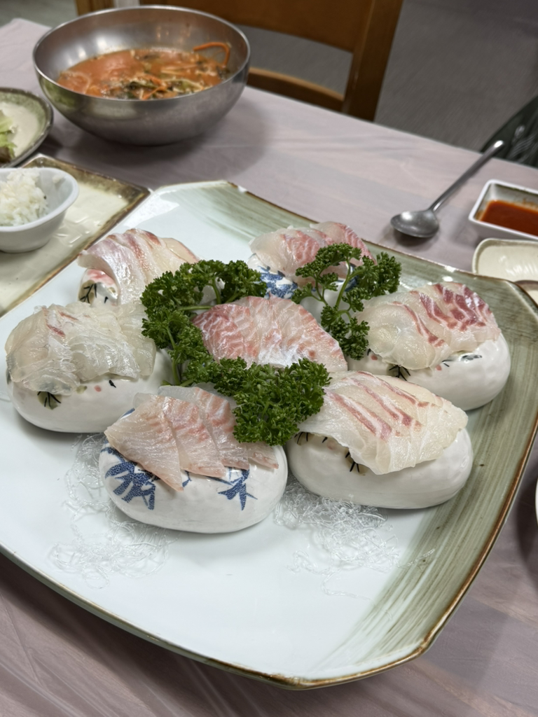대진횟집 사진 2