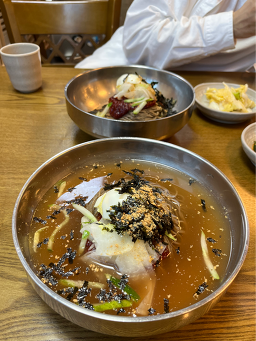 Bongpyeongwelbingmemilmakguksu (봉평웰빙메밀막국수) 2
