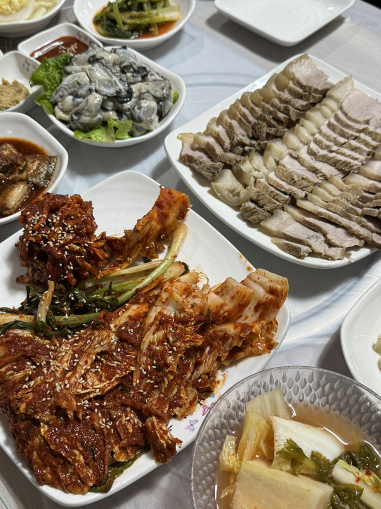 Bossammaeul (보쌈마을) 2