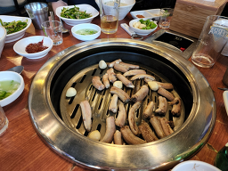 Gangbyeonkkomjangeojjukkumi (강변꼼장어쭈꾸미) 1