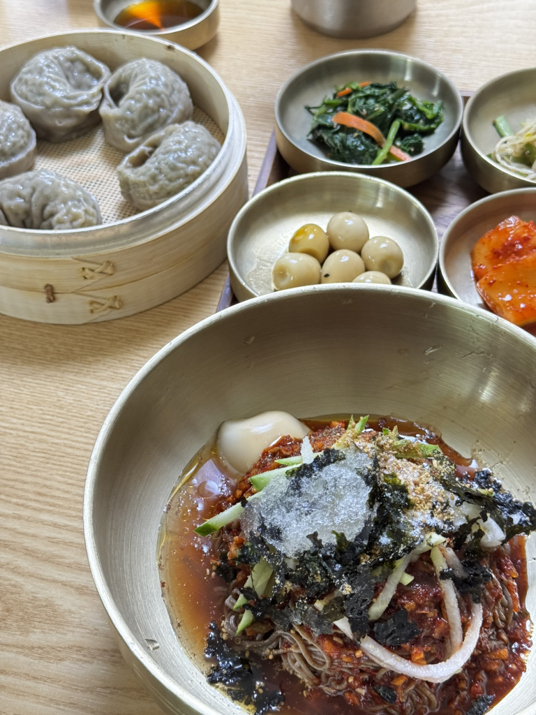 Chogatteul (초가뜰) 1