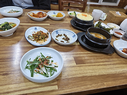 Daeseongsutbulgalbi (대성숯불갈비) 2
