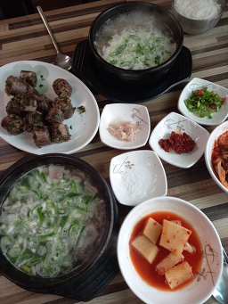 Sijangsundae (시장순대) 3