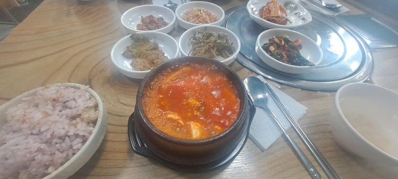 엄마손쌈밥집 1