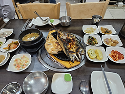 Ttatteuthanbapsang (따뜻한밥상) 2