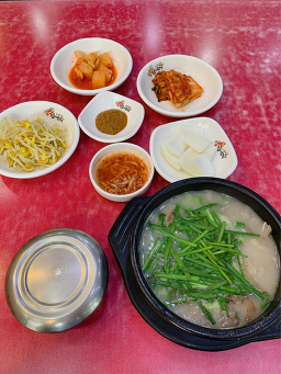 Gimdulresundaeguk (김둘레순대국) 1