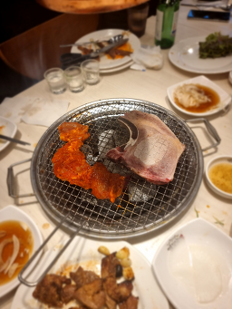 명륜진사갈비 아차산역점 6