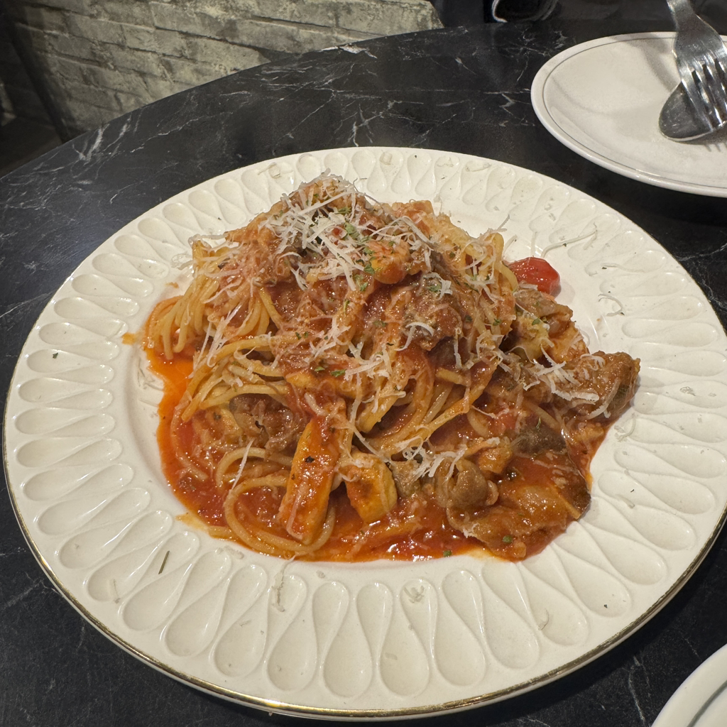 칼 대표 사진