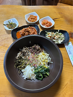 산채보리밥 3