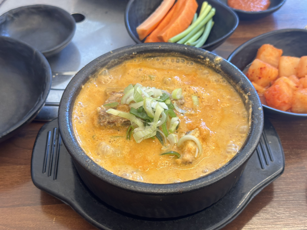 본스튜 감자탕 3