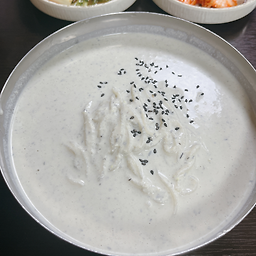 우리밀칼국수 6