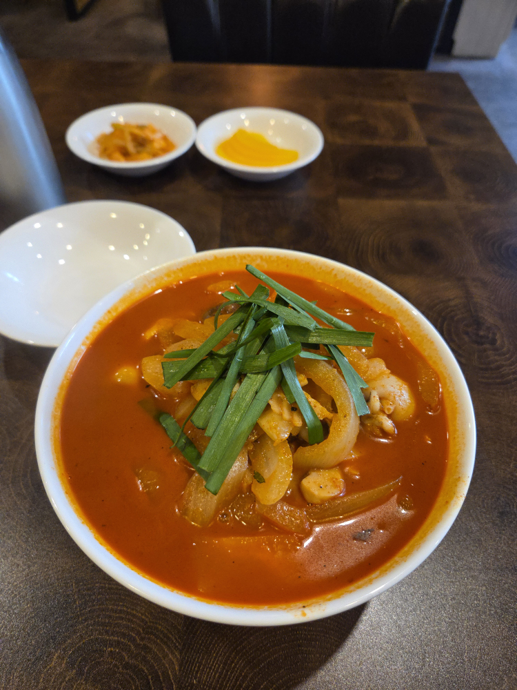 Yunyunchaina (윤윤차이나) 2