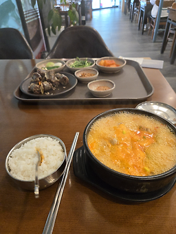 Deodoijonggajip (더도이종가집) 1