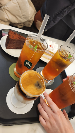 Reondeonkape (런던카페) 3