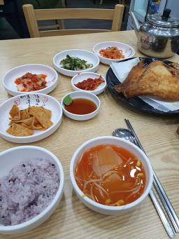 엄마손돼지불백 1