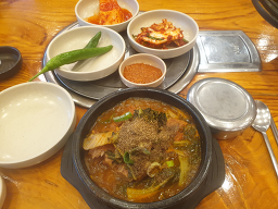 전준수명품청기와 감자탕 1