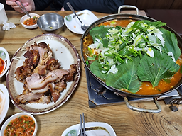 성수왕족발 4