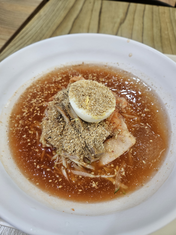 부산완당부산밀면 사진 3