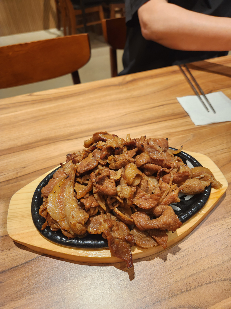 Uilmyeonok (우일면옥) 2