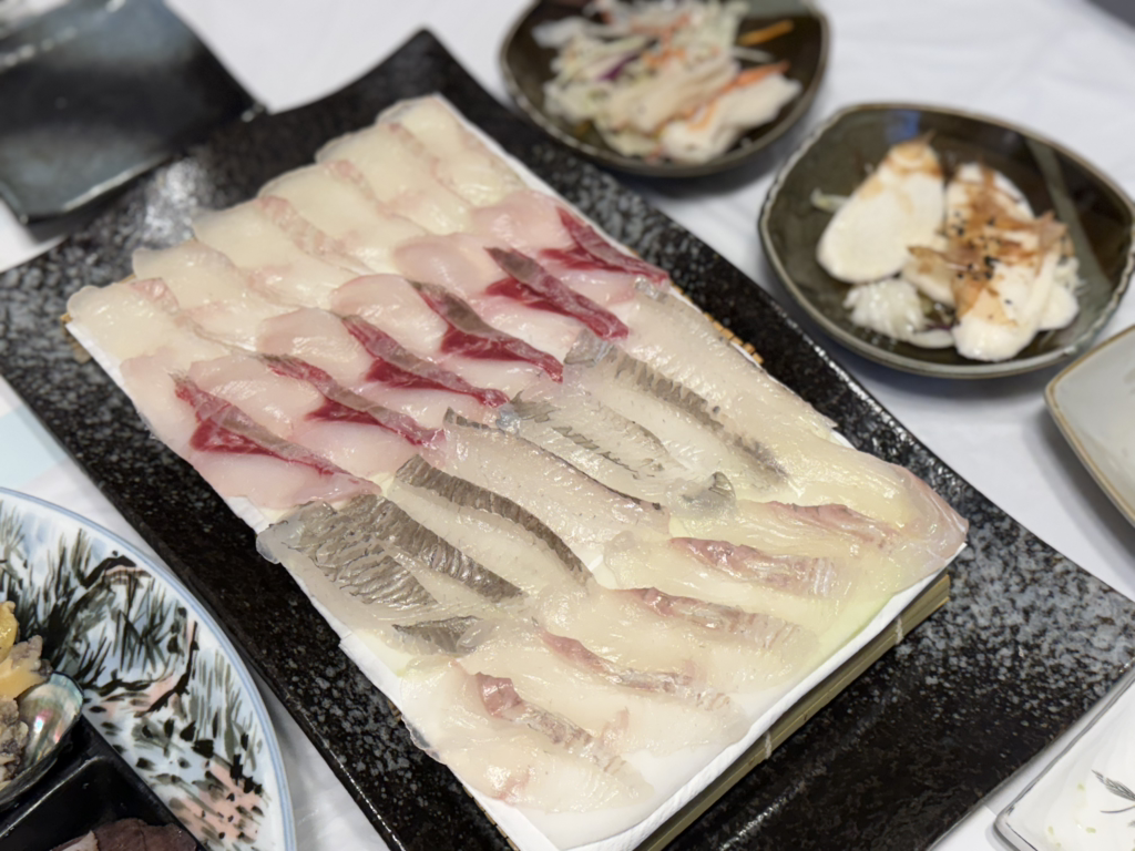 Myeongseonghoechobap (명성회초밥) 2