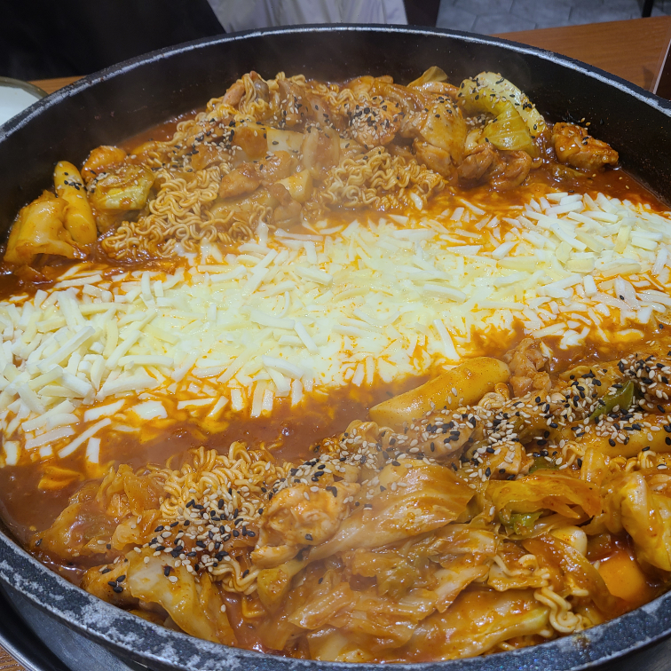 Jangindakgalbi (장인닭갈비) 1