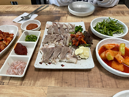 춘임이원조돼지국밥 2
