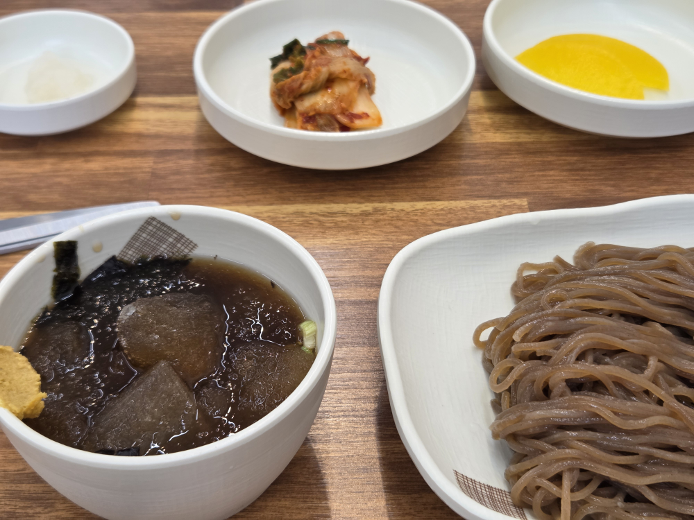 청명모밀 2