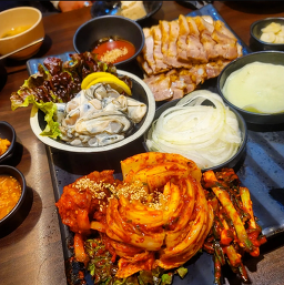 꽃피우는 기와보쌈 5