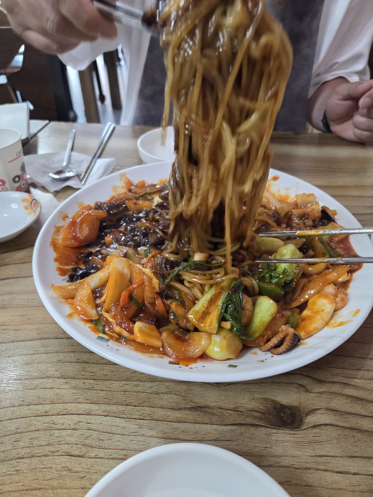 Yuhyangbanjeom (유향반점) 2