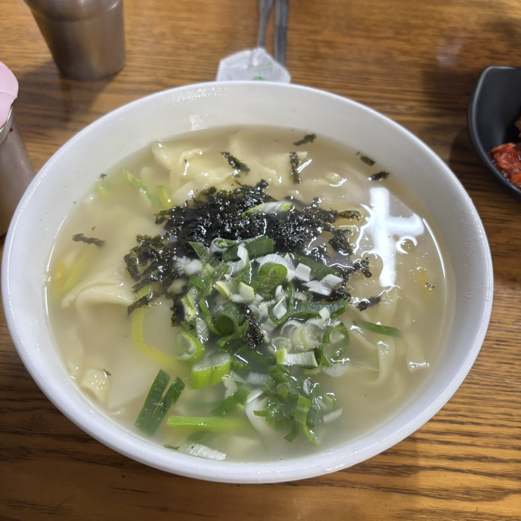종로할머니칼국수 종로본점 사진 8