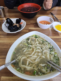 Yejine patkalguksu (예지네 팥칼국수) 2