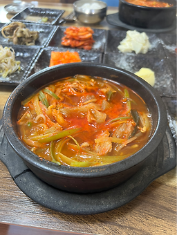 Beoljipsikdang (벌집식당) 2