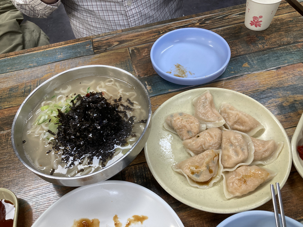 Wonjugimchimandu (원주김치만두) 2