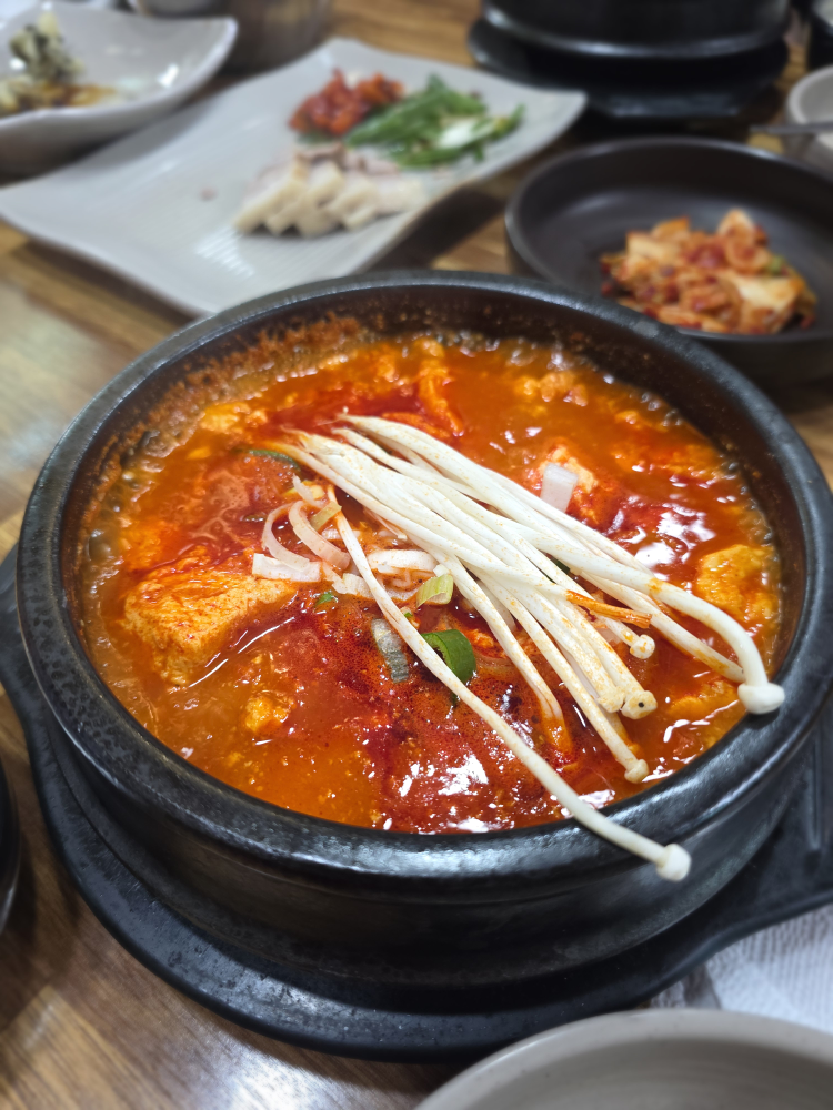 Ilpummyeongga (일품명가) 1