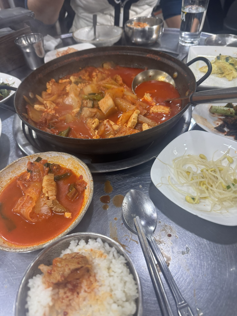 2층식당 대표 사진