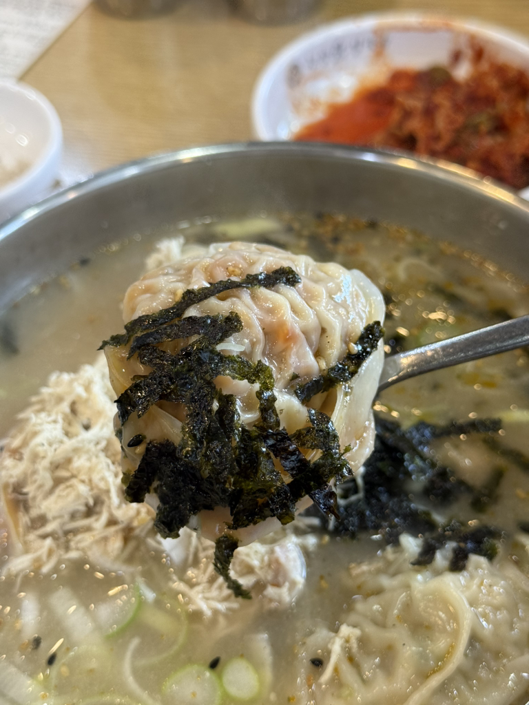 교동닭칼국수 3