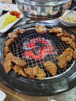 Migajeongsutbulgalbi (미가정숯불갈비) 3