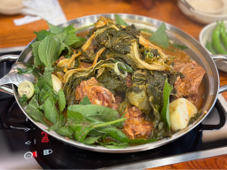 전준수명품청기와 감자탕 2