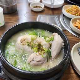 닭한마리칼국수 4