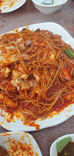 Daeguwangppoljjimjinbojeom (대구왕뽈찜진보점) 2
