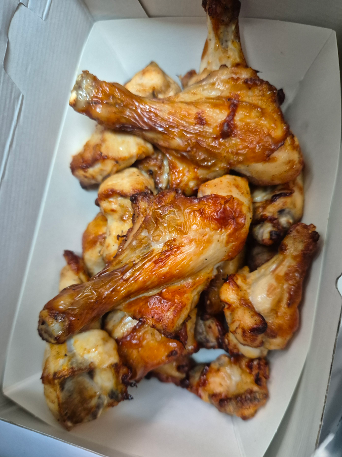 Gupnechikin dunchonsijangjeom (굽네치킨 둔촌시장점) 2