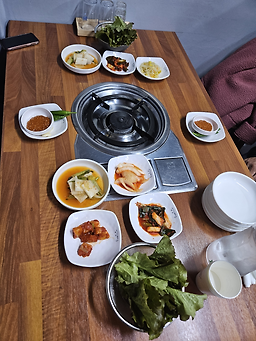 팔구식당 6