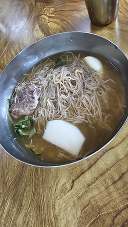 Onyangpyeongyangmyeonok 6