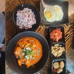 모던한식당 용산점 사진 2