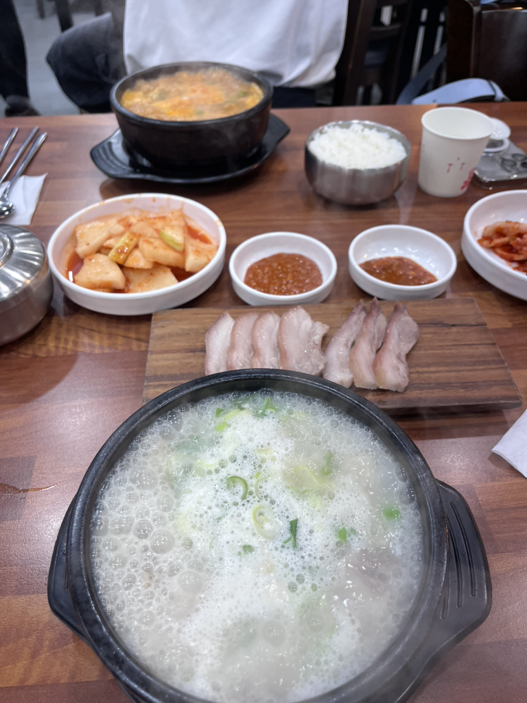 Jangteo (장터) 2