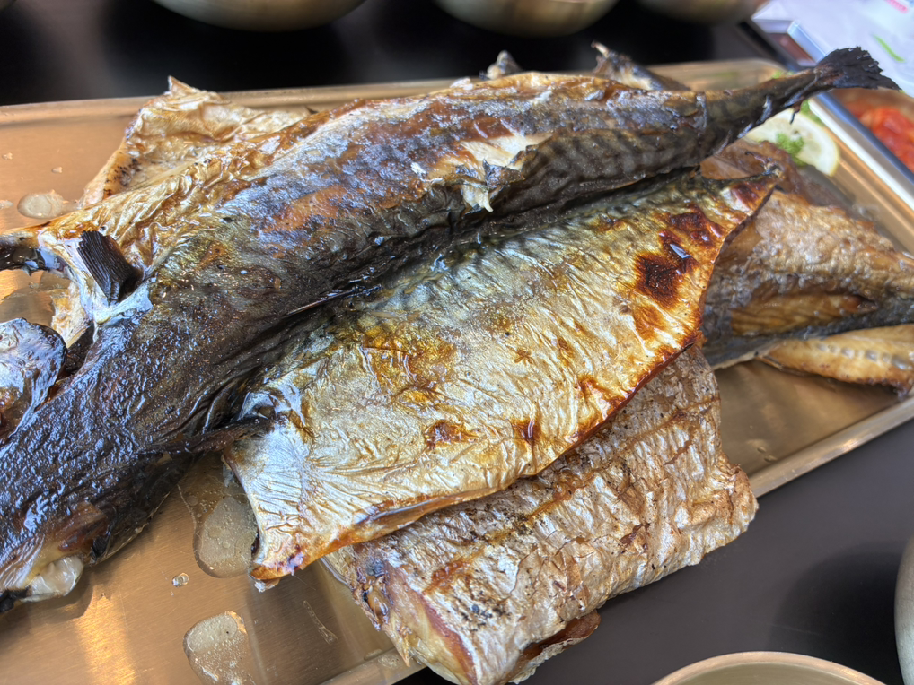 백년고등어1750 신동탄직영점 사진 2