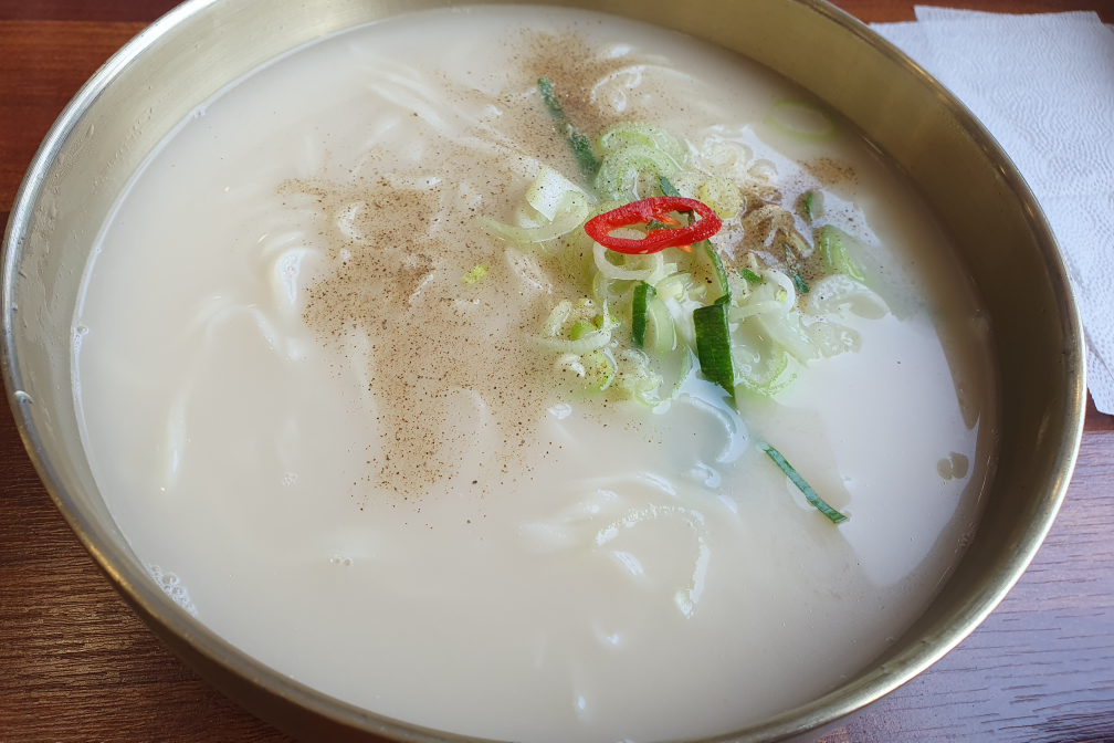 Milhyanggi (밀향기) 1