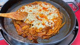 Yeorine dakgalbi (여리네 닭갈비) 3