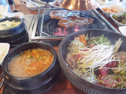 Seasutbulgalbi (세아숯불갈비) 1